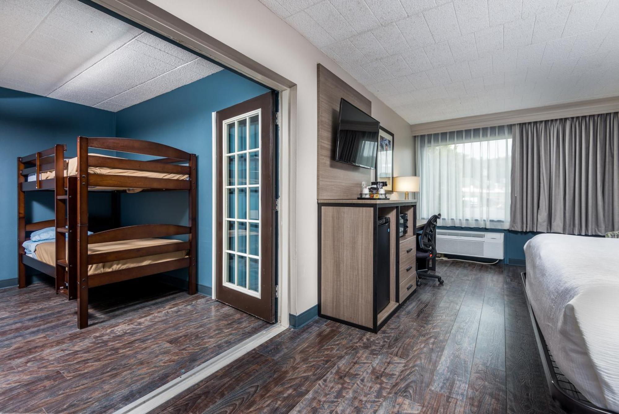 Baymont By Wyndham Bartonsville Poconos Exterior foto
