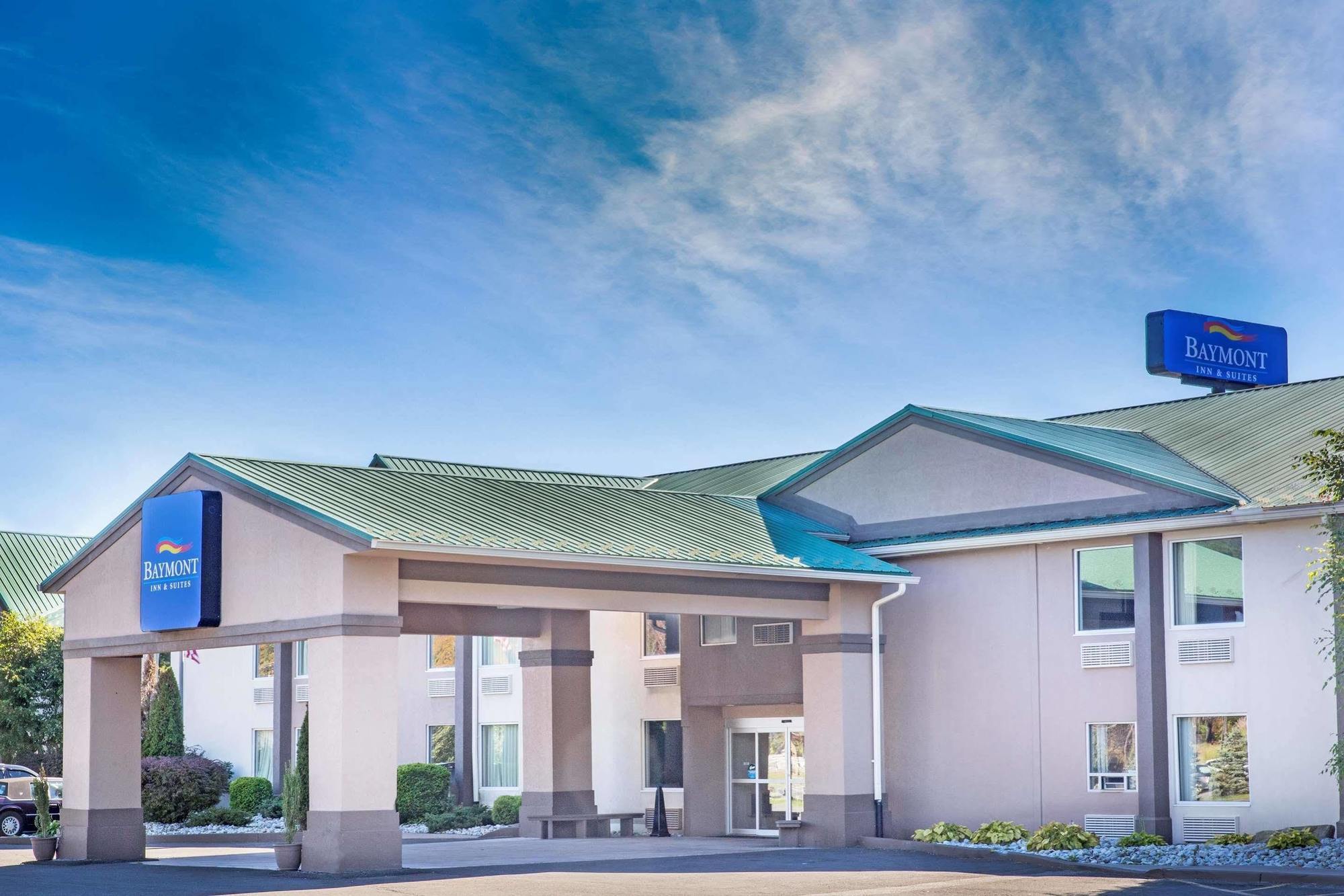 Baymont By Wyndham Bartonsville Poconos Exterior foto